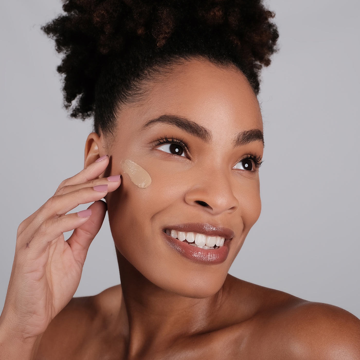 Best sunscreen for black people and black women no white cast